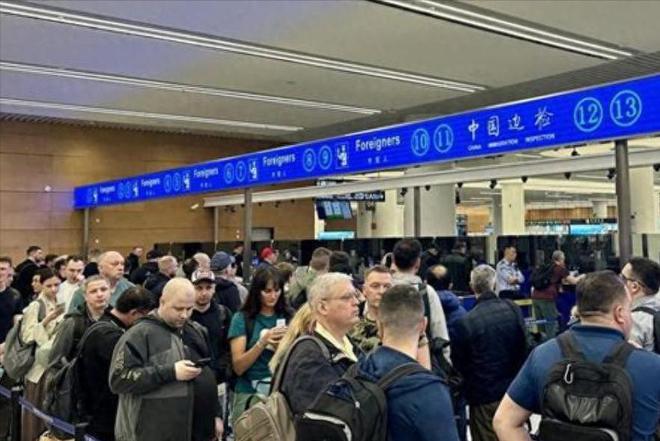 风向彻底变了！首批来华免签的外国人回国后开始茶不思饭不想(图11)